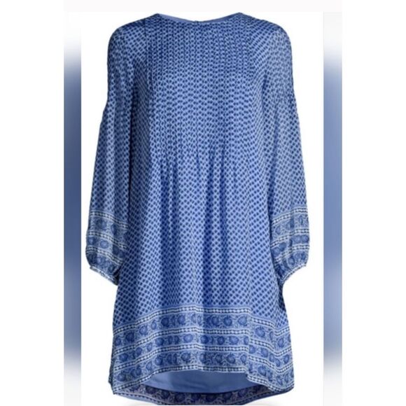 Vineyard Vines Dresses & Skirts - Vineyard Vines silk blend pintuck dress